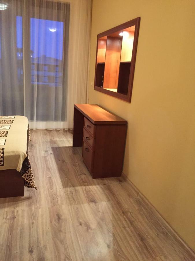 סוזופול Apartment 2Br, Тристаен In Complex Green Life מראה חיצוני תמונה